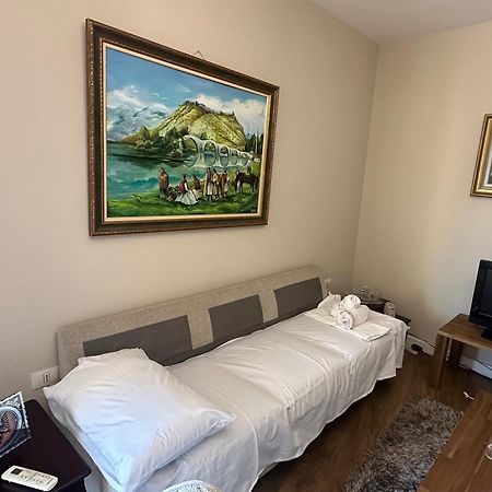 Kk Apartment Air Albania-Centrally Located Tirana Exterior photo