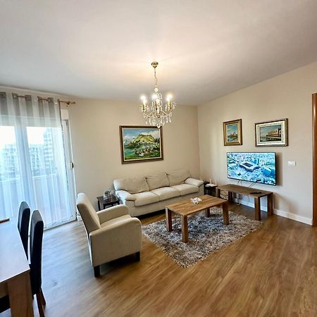 Kk Apartment Air Albania-Centrally Located Tirana Exterior photo